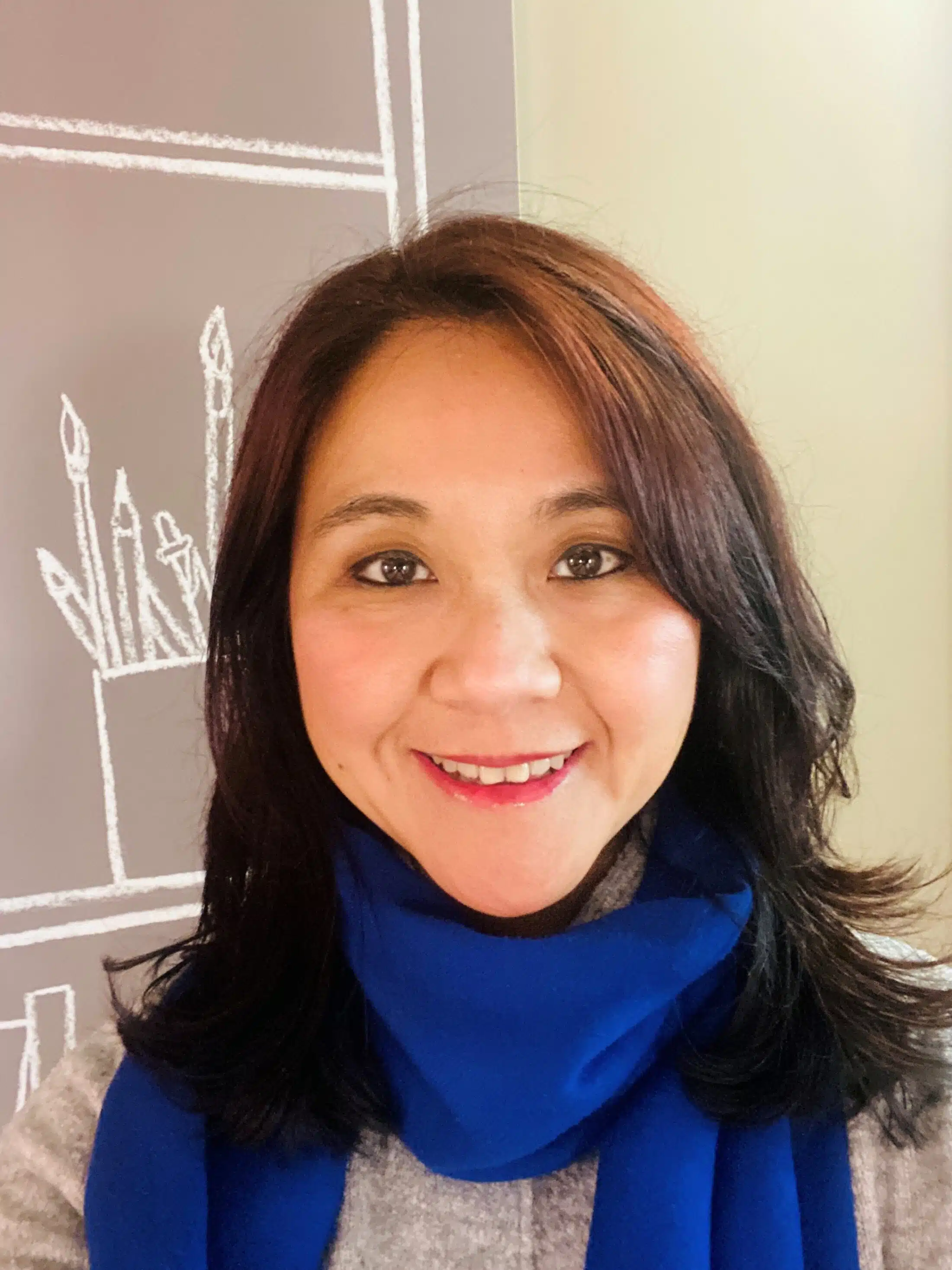 Lina Chen – Online Couples Therapist