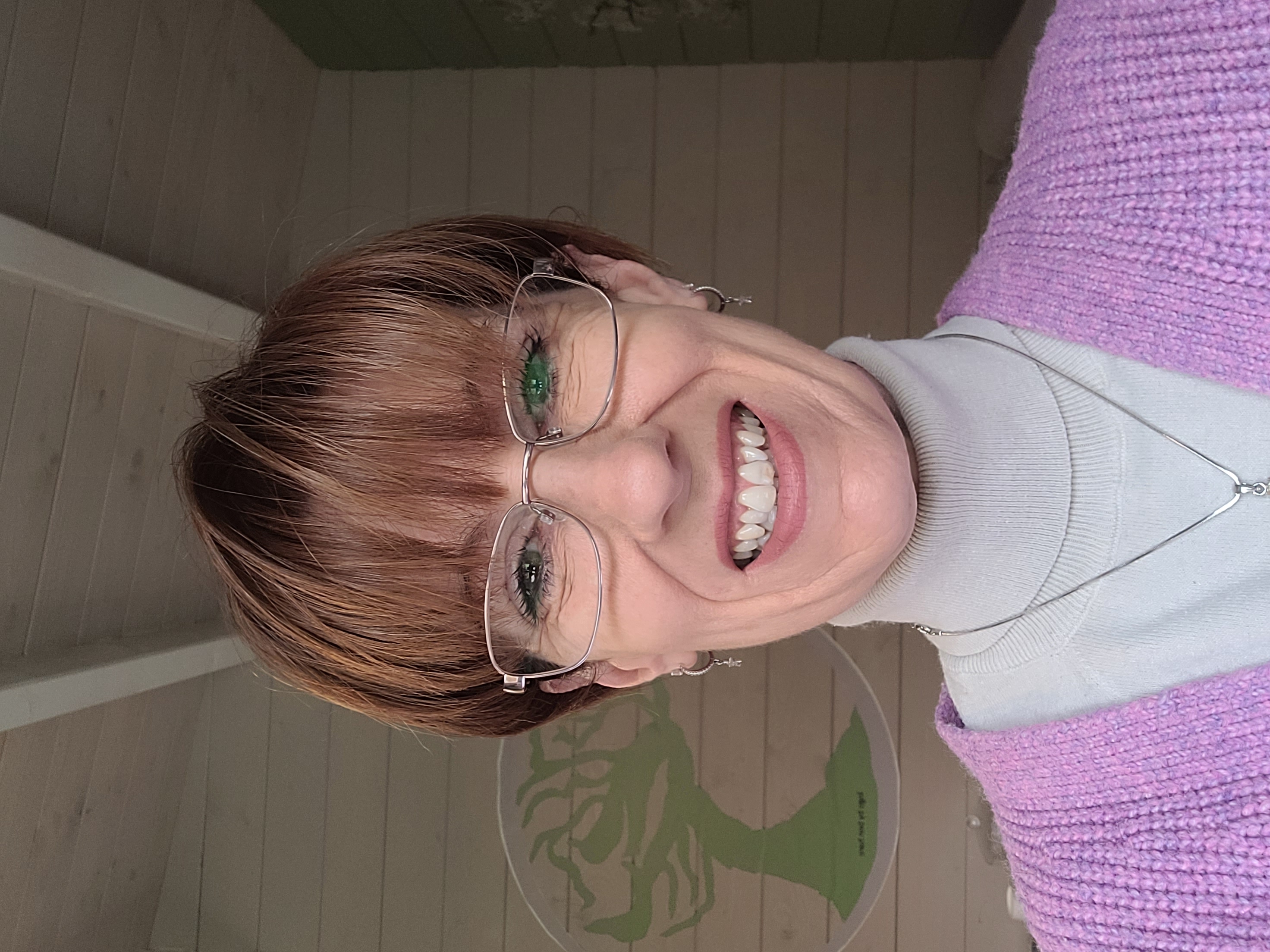 Jackie Hare – Online Couples Therapist