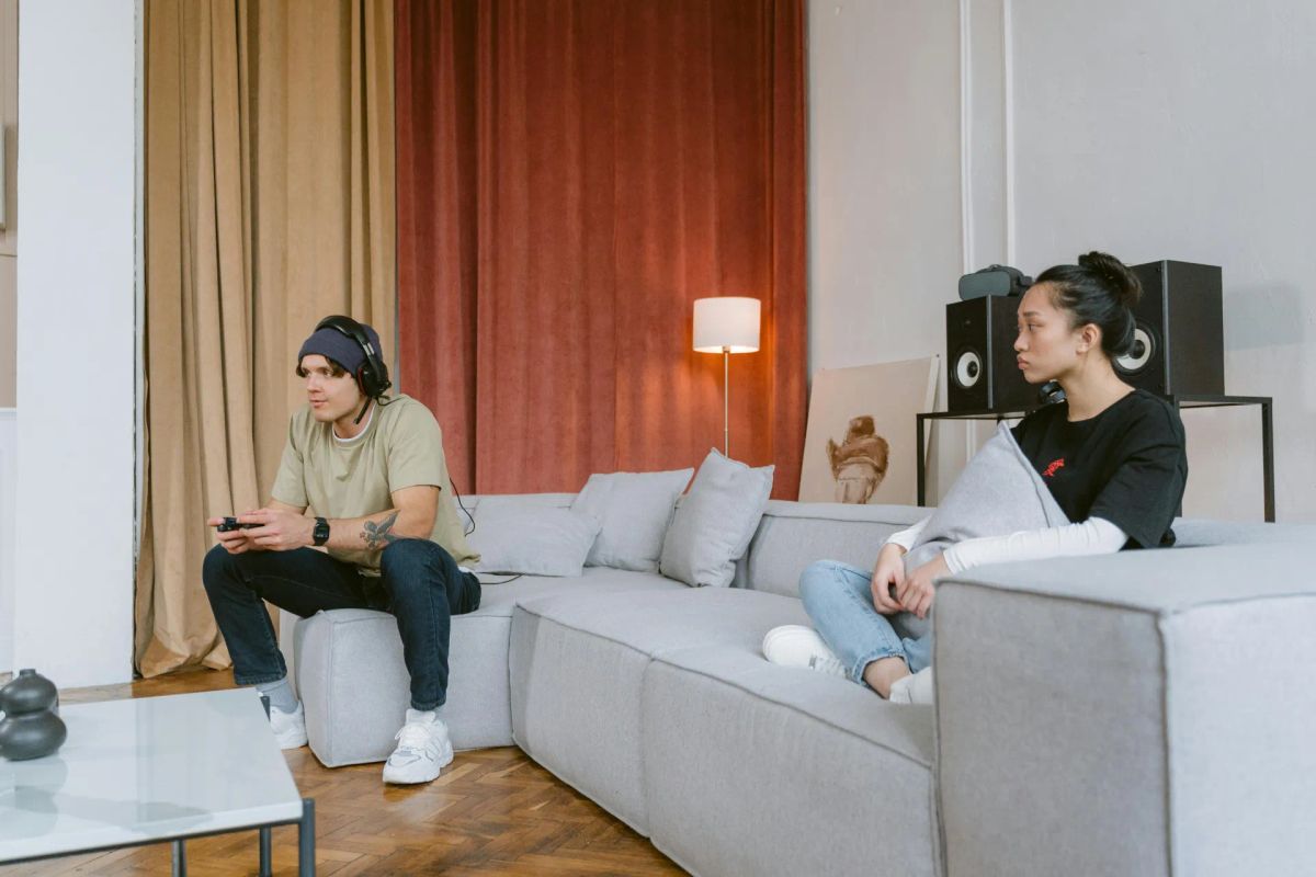 Feeling More Like Flatmates Than Partners?