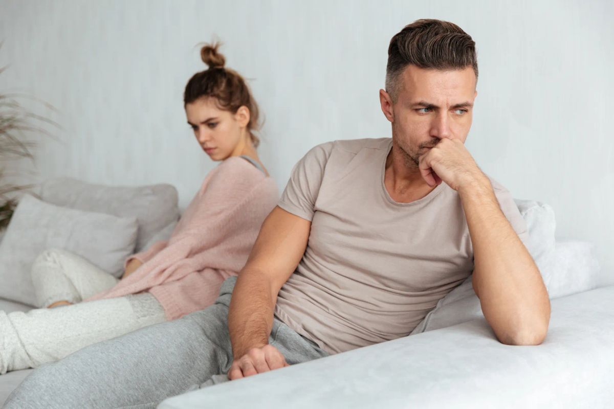 relationship-conflict-emotional-distance